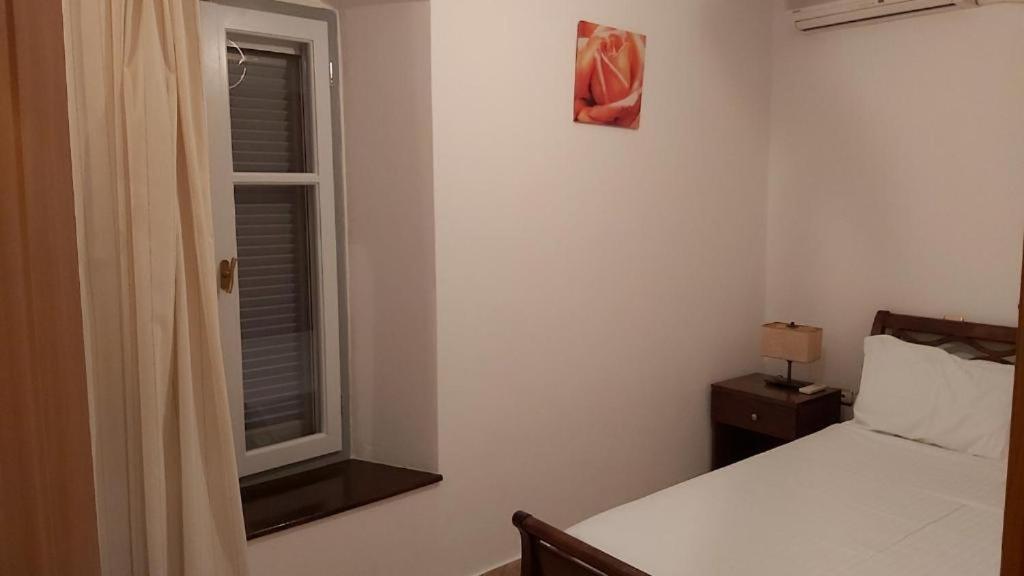 Kas Residence Renovated 2022 Spétses Eksteriør billede
